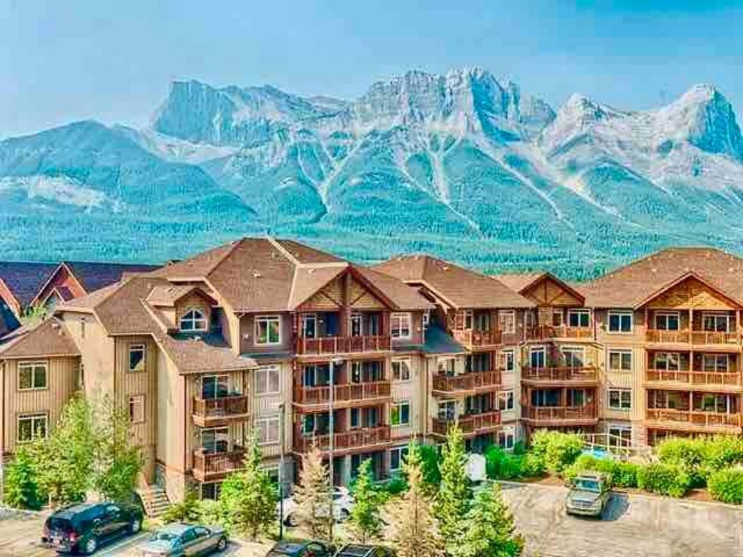 Falcon Crest Lodge 1 Bedroom Condo With Gym & Hot-Tubs & Mountain View Канмор Экстерьер фото
